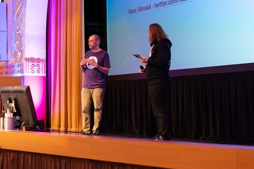 Vesa answers questions