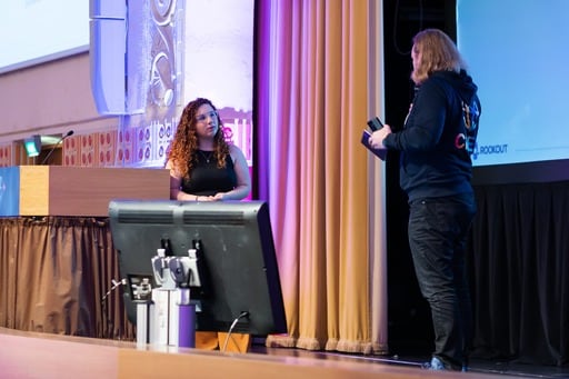 Antti asks Yarden some questions